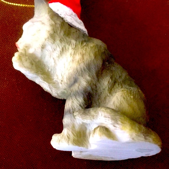 Adorable Stone Resin Cat Christmas Ornament - Picture 5 of 15
